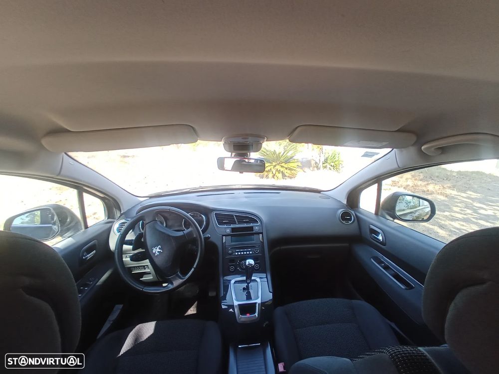 Peugeot 5008 1.6 BlueHDi Allure EAT6 - 9