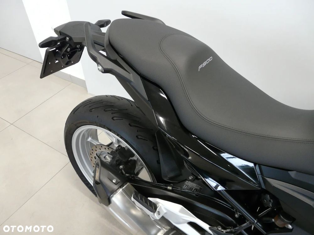 BMW R - 26