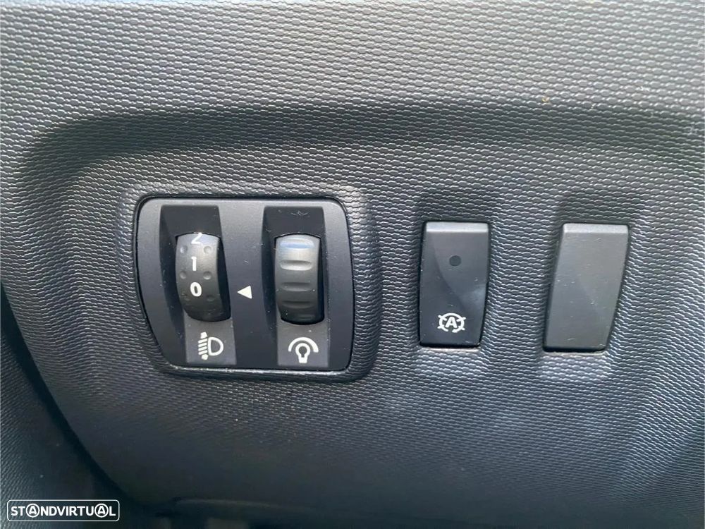 Renault Captur 1.5 dCi - 36