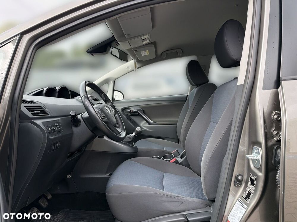 Toyota Verso 1.6 Active EU6 - 9