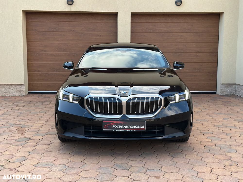 BMW Seria 5 520i AT MHEV - 2