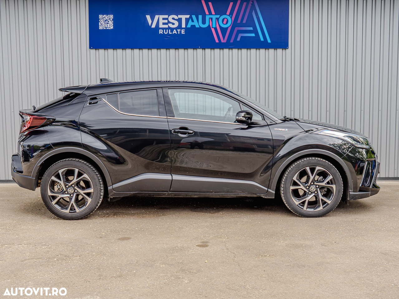 Toyota C-HR 1.8 Hybrid Business Edition - 25