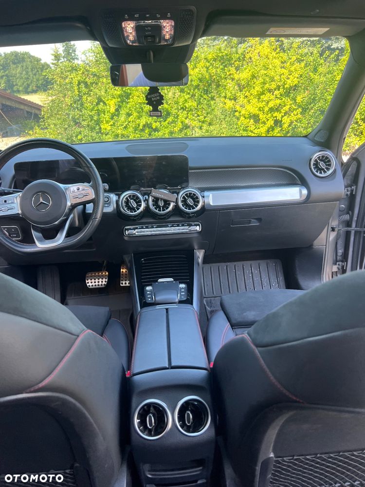 Mercedes-Benz GLB 220 d 4-Matic AMG Line 8G-DCT - 14