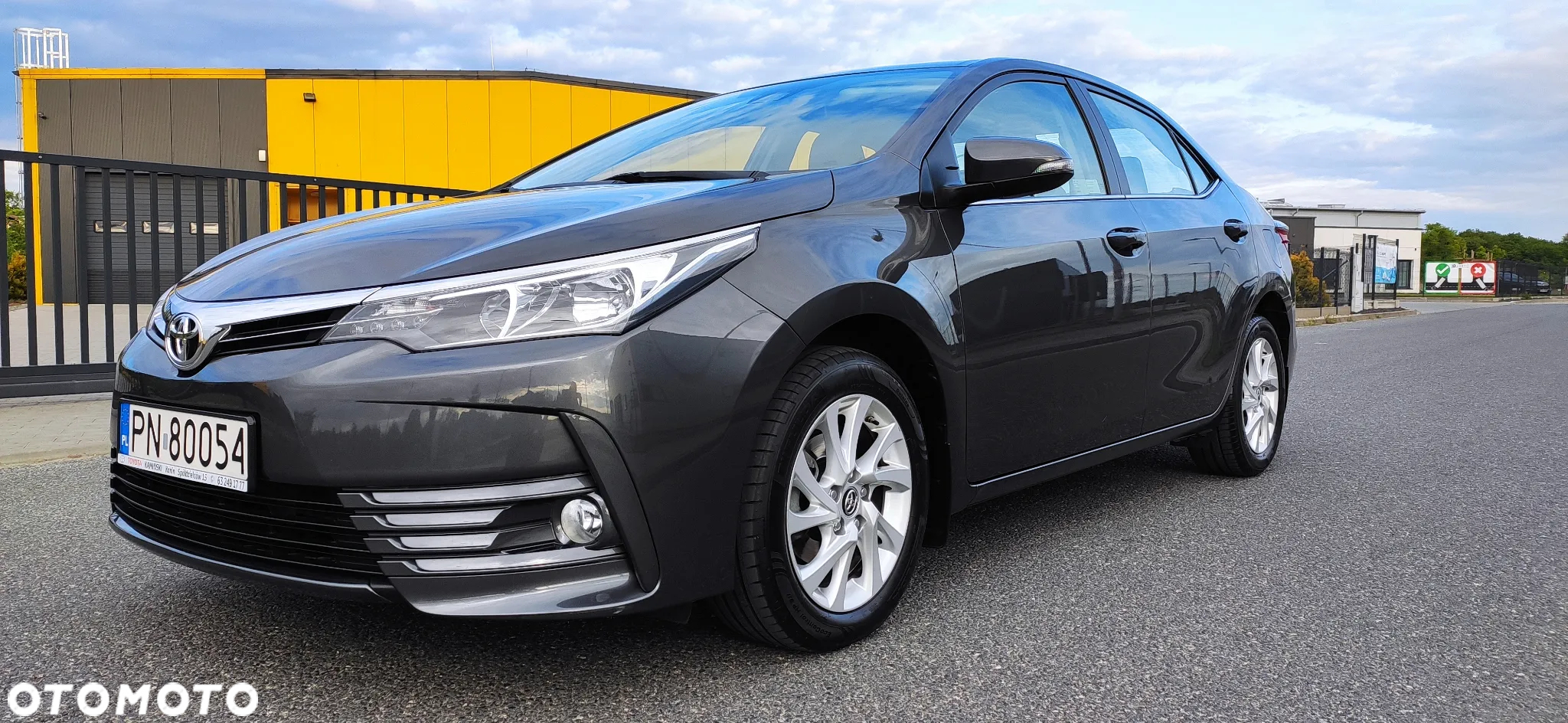 Toyota Corolla 1.6 Comfort - 4