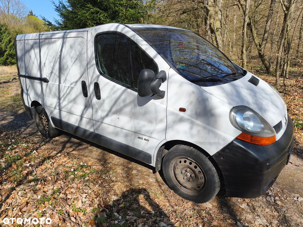 Renault trafic - 3