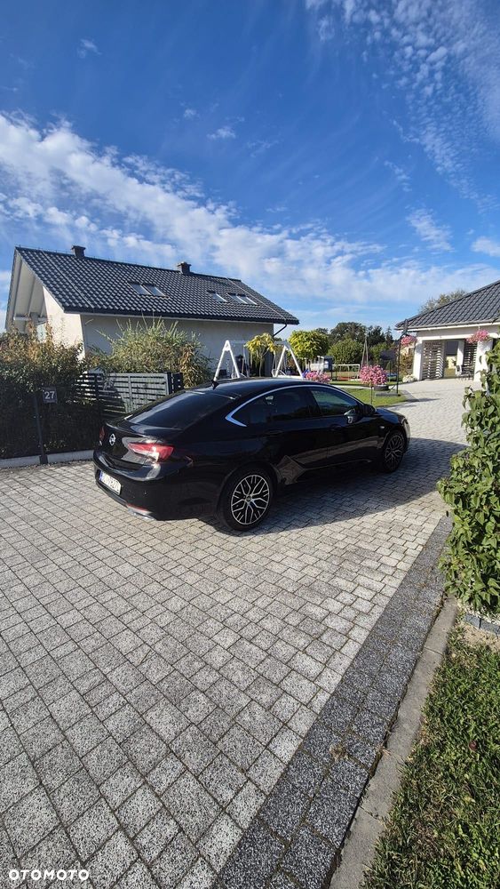 Opel Insignia 2021 photo 2