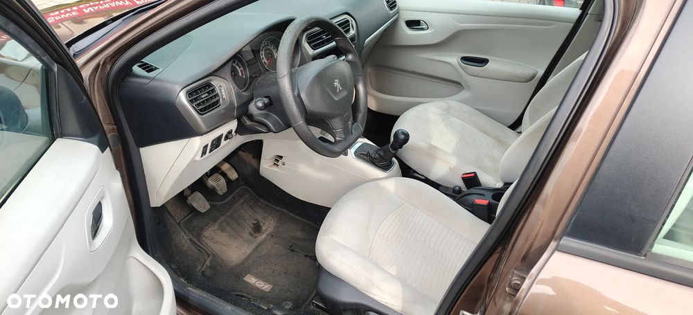 Peugeot 301 1.2 Pure Tech Active - 7