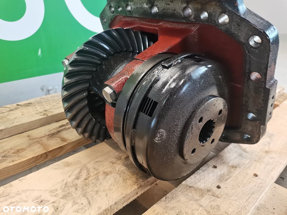 New Holland TM 170 {Wkład mostu CNH 10X34} - 12