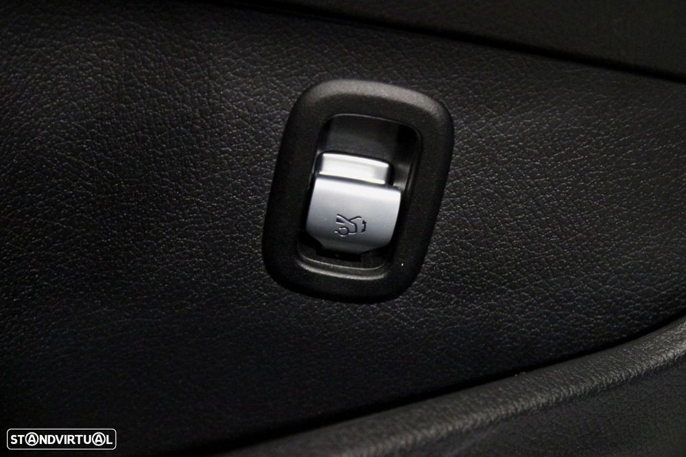 Mercedes-Benz C 300 de AMG Line - 31