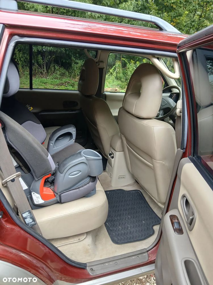 Mitsubishi Pajero - 17