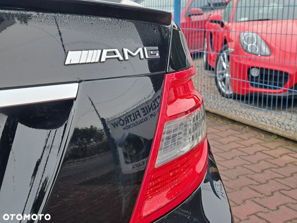Mercedes-Benz Klasa C 63 AMG 7G-TRONIC - 8