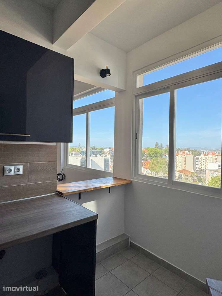 T2 remodelado no Centro de Sintra com muita luz - Grande imagem: 4/29