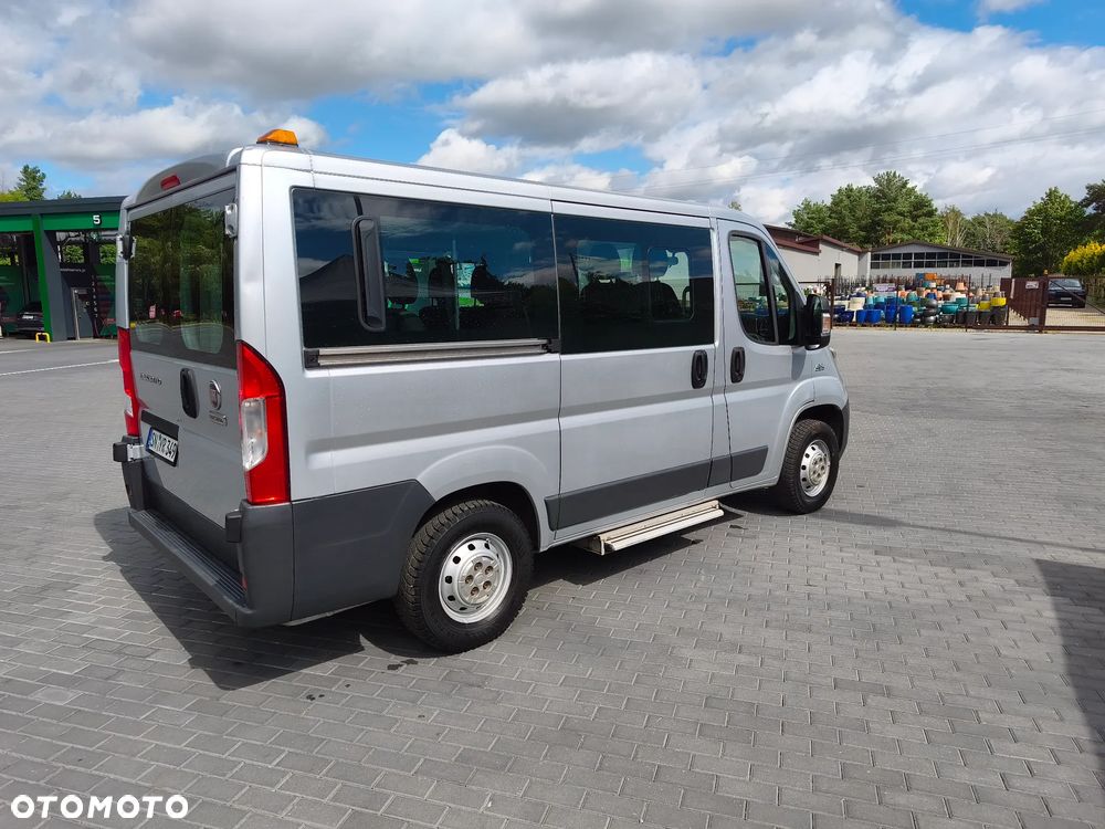 Fiat Ducato Panorama 9 osobowy 2.3 150 koni 9 osobówka + Przewóz Osób Niepełnosprawnych 9 osob - 4