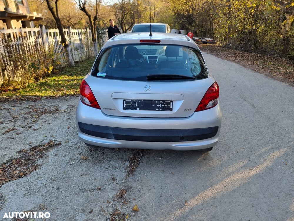Peugeot 207 90 HDi FAP (Blue Lion) Premium - 19