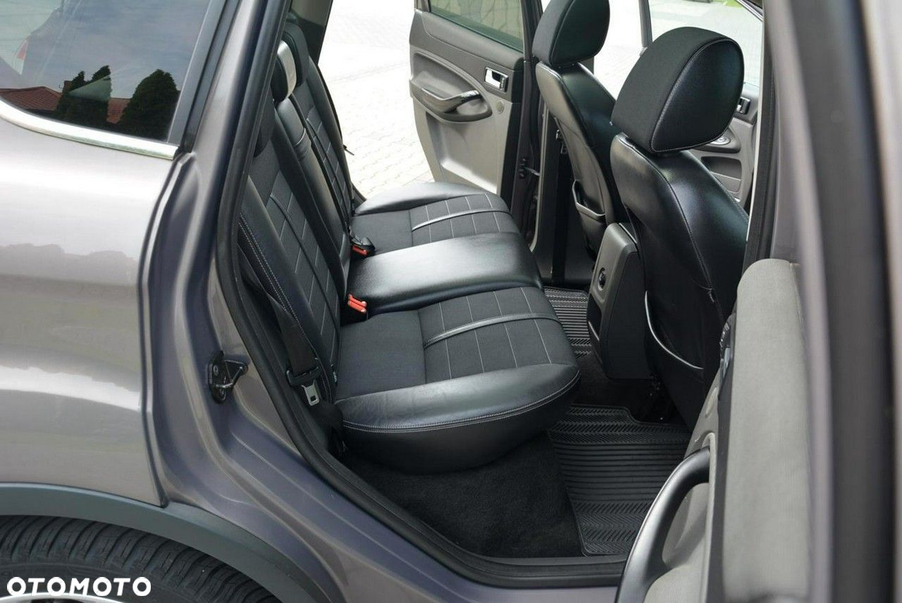 Ford Kuga 2.0 TDCi 4WD Titanium Plus - 16