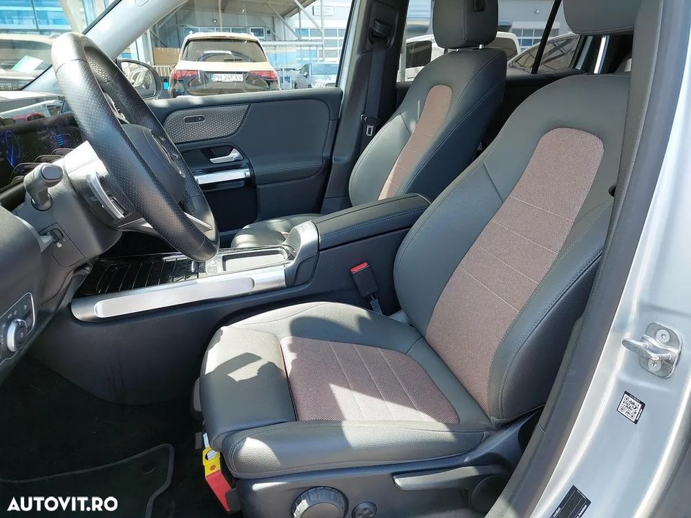 Mercedes-Benz EQB 300 4MATIC - 13