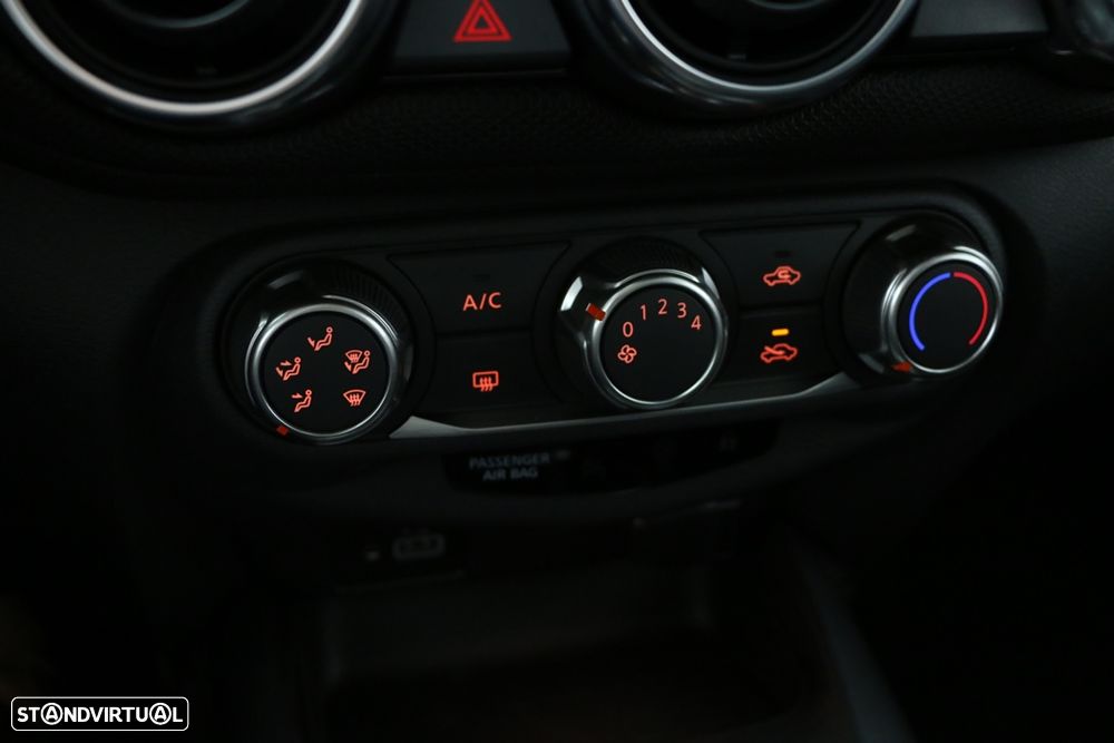 Nissan Juke 1.0 DIG-T Acenta DCT - 17