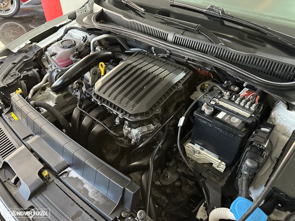 VW Polo 1.0 Confortline - 30