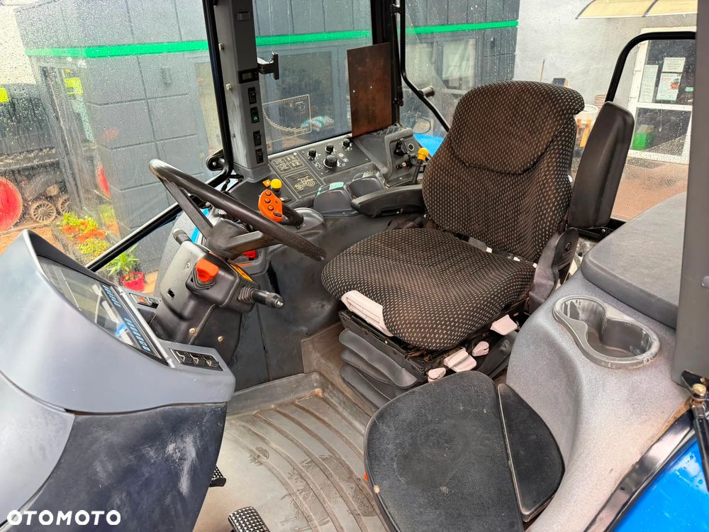New Holland TM 190 - 19
