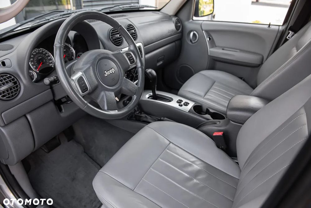 Jeep Cherokee 2.8 CRD Limited - 15