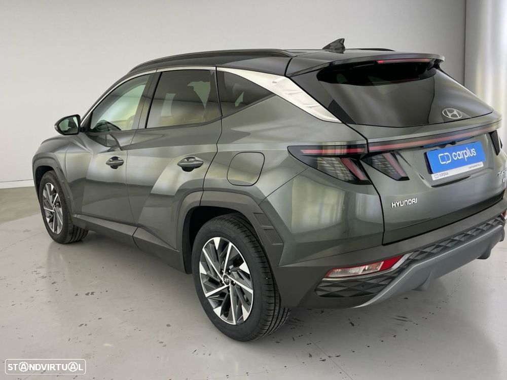 Hyundai Tucson 1.6 CRDi Vanguard DCT - 23