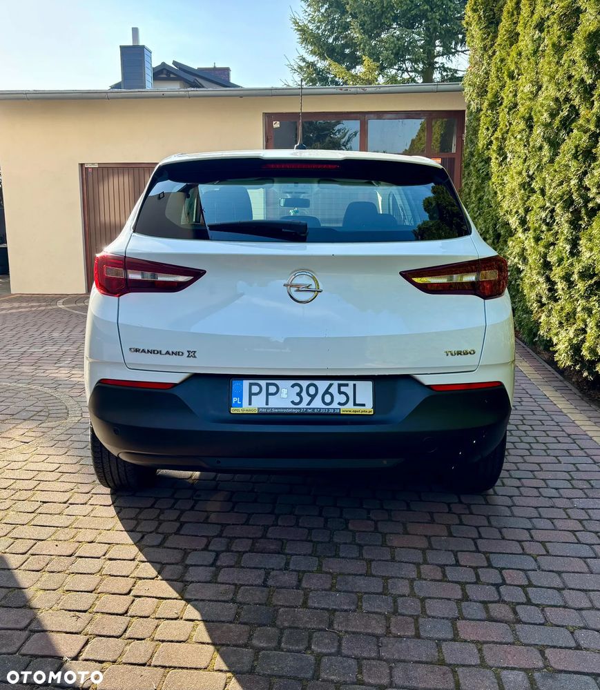 Opel Grandland X 1.2 T Enjoy S&S - 4