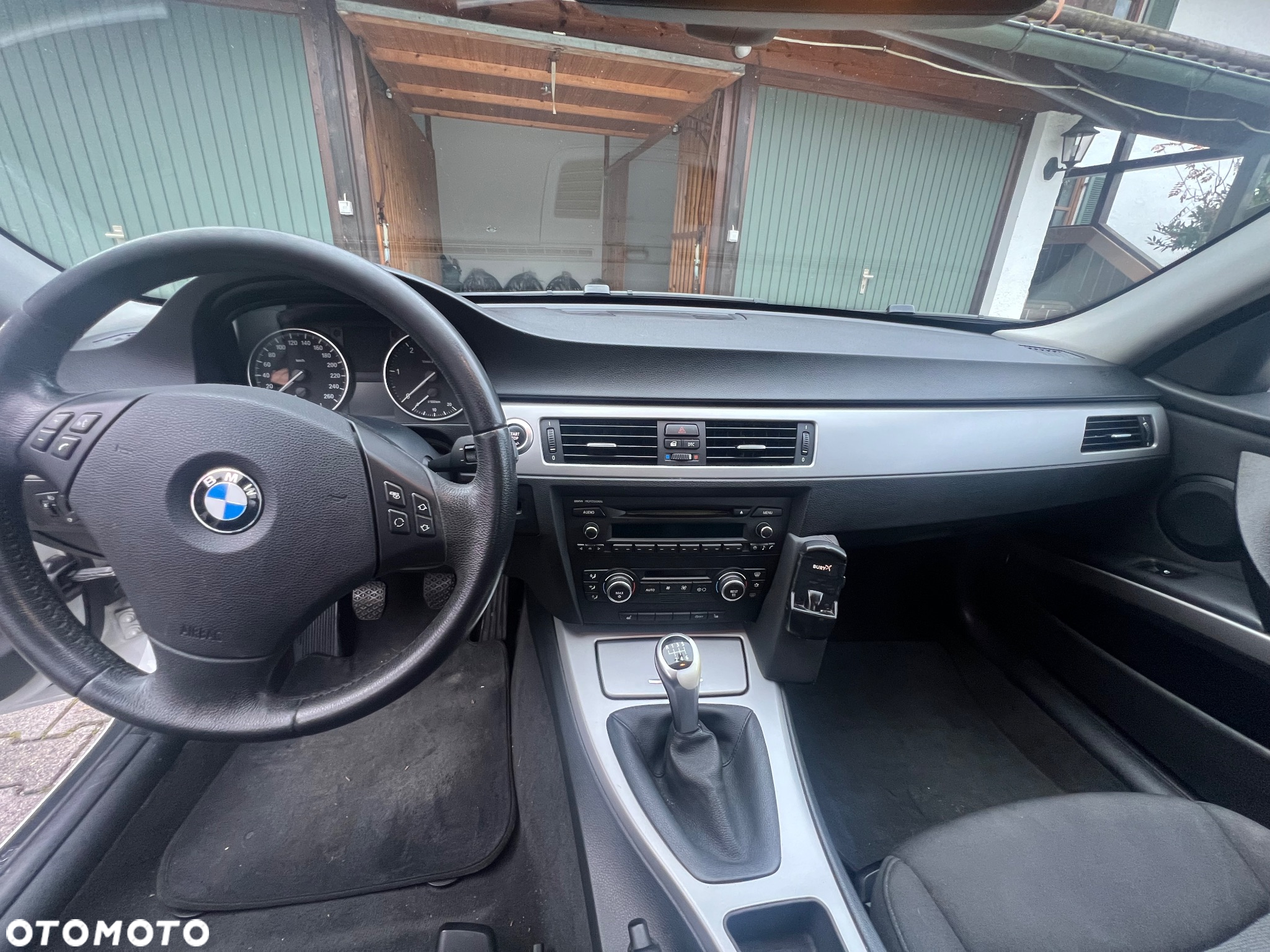 BMW Seria 3 320d - 9