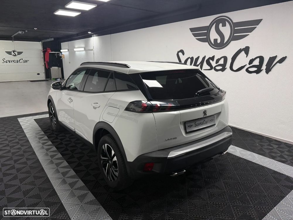 Peugeot 2008 1.2 PureTech Allure - 3