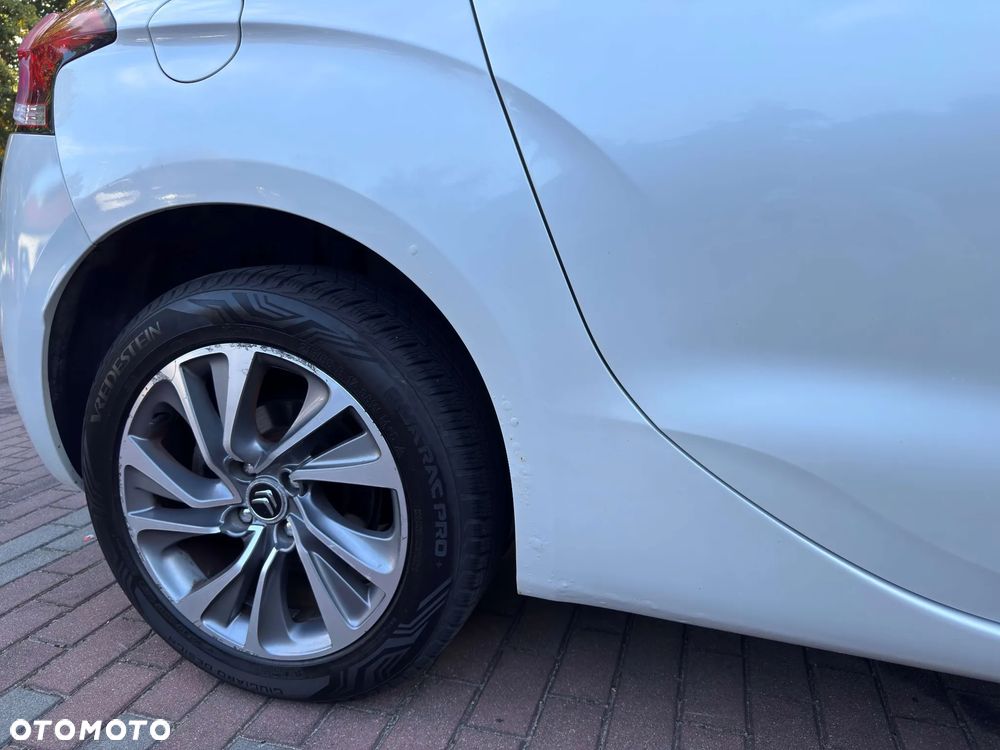 Citroën DS4 1.6 e-HDi SoChic MCP - 14