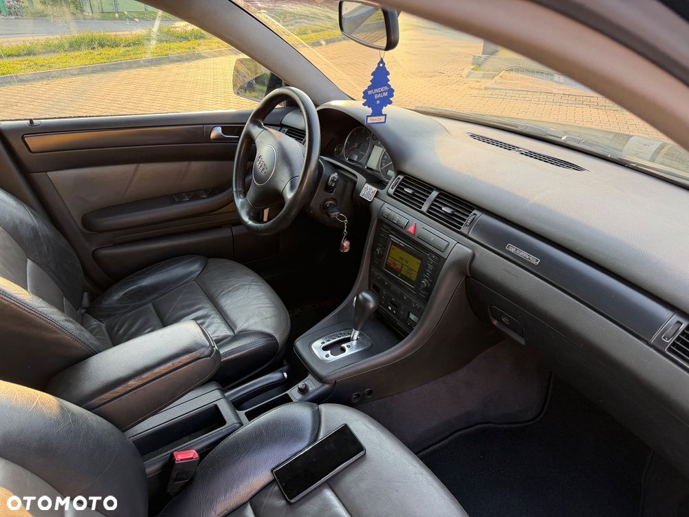 Audi A6 Allroad - 14