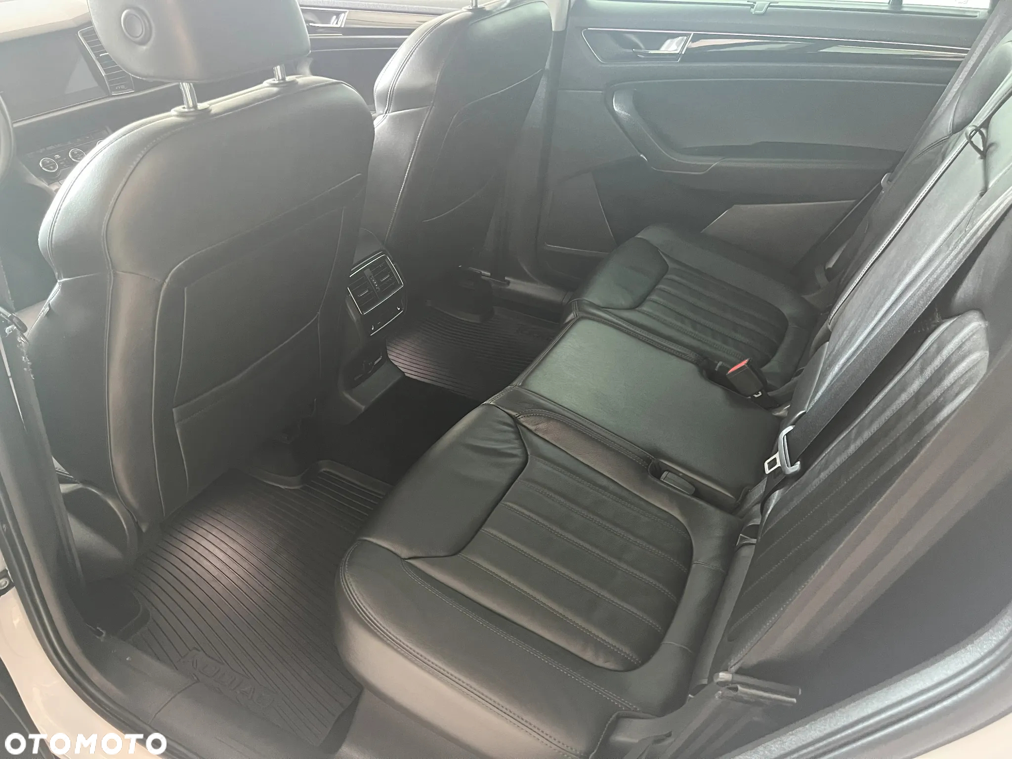 Skoda Kodiaq 2.0 TDI 4x4 L&K DSG - 13