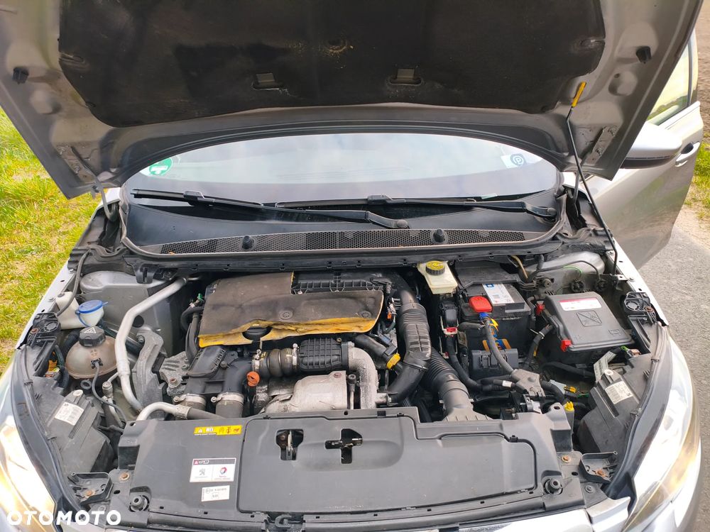Peugeot 308 BlueHDi 120 Stop & Start Style - 11