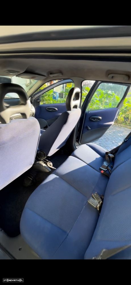 Fiat Punto 80 Emotion - 10