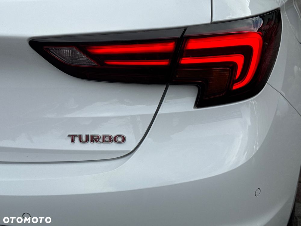 Opel Astra V 1.6 T Dynamic S&S - 31