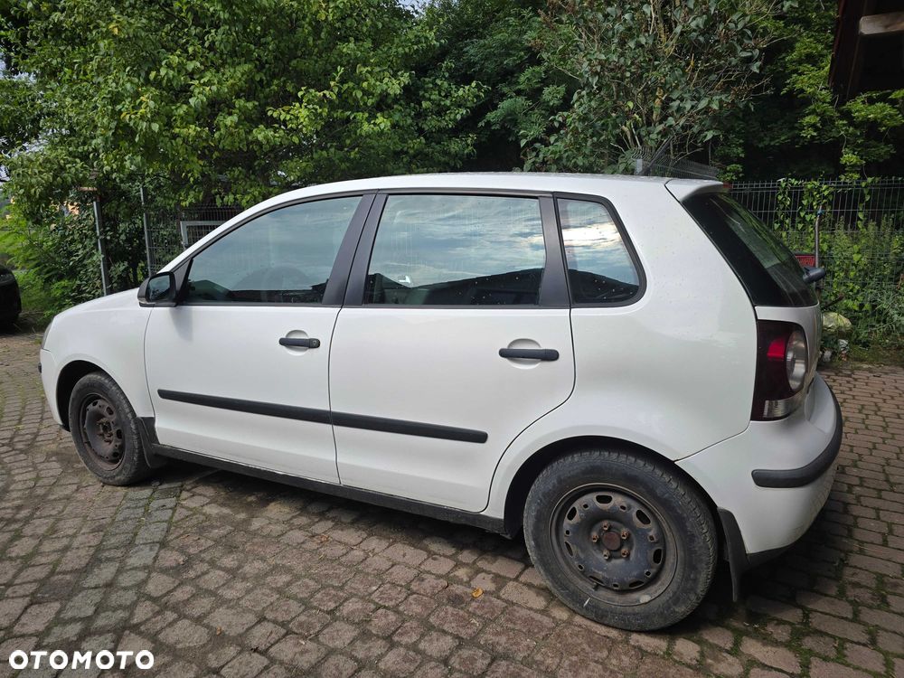 Volkswagen Polo - 1