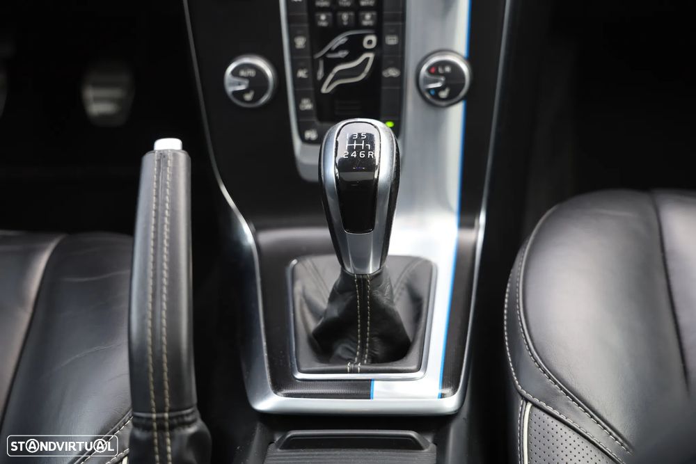 Volvo V40 D4 RDesign - 27