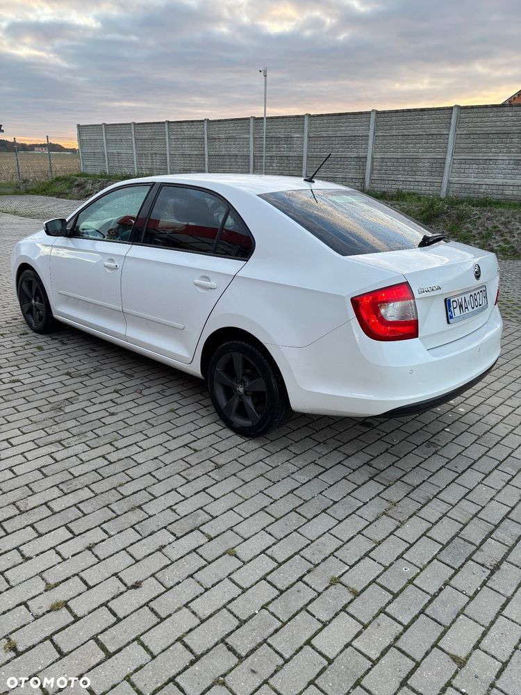 Skoda RAPID 1.6 TDI DPF Ambition - 3