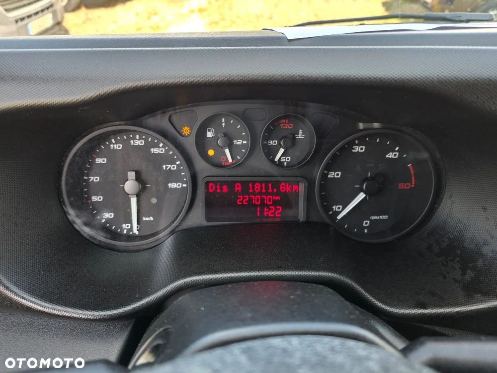 Iveco Kontener+Winda 35c14 - 16