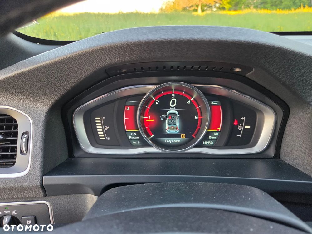 Volvo V60 D4 Drive-E R-Design Summum - 15