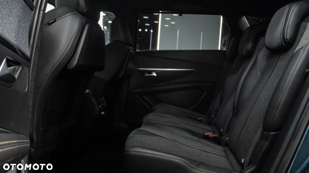 Peugeot 5008 1.6 PureTech GT Line S&S EAT8 - 19