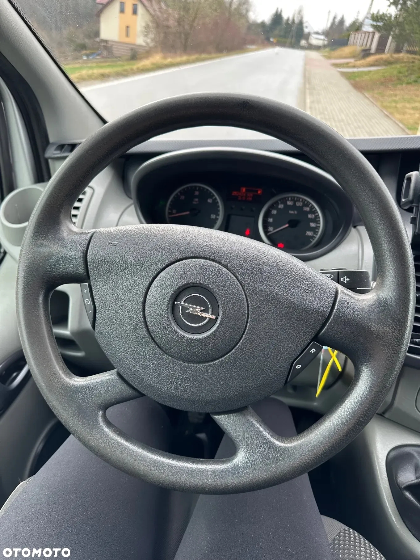 Opel Vivaro - 9