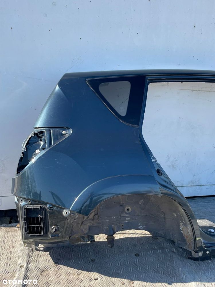 Blotnik poszycie prawy tyl cwiartka szyba prawa tylna Toyota Rav4 3 III 6T3 - 4