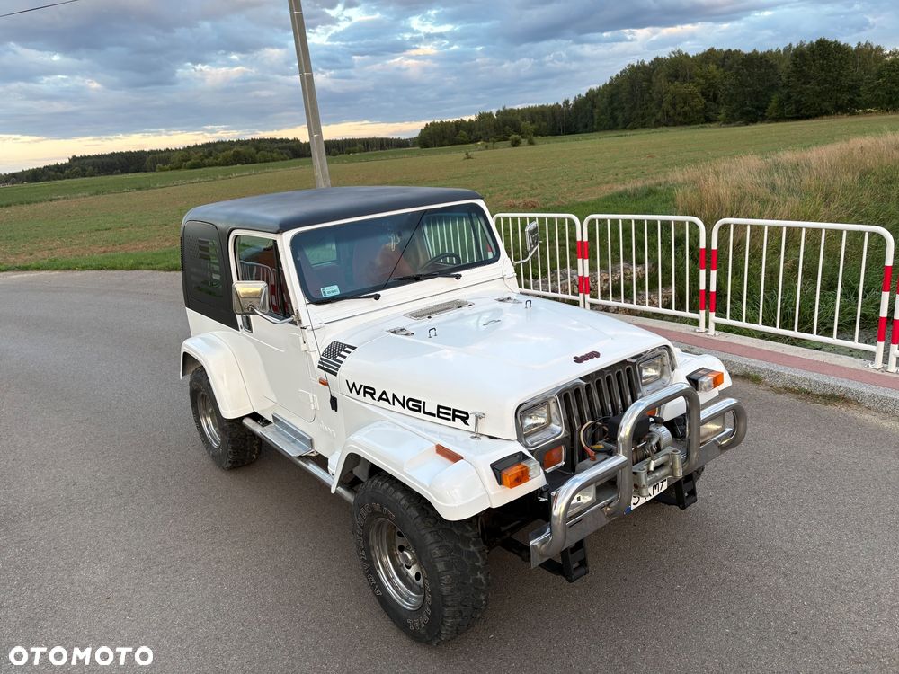 Jeep Wrangler 2.5L - 4