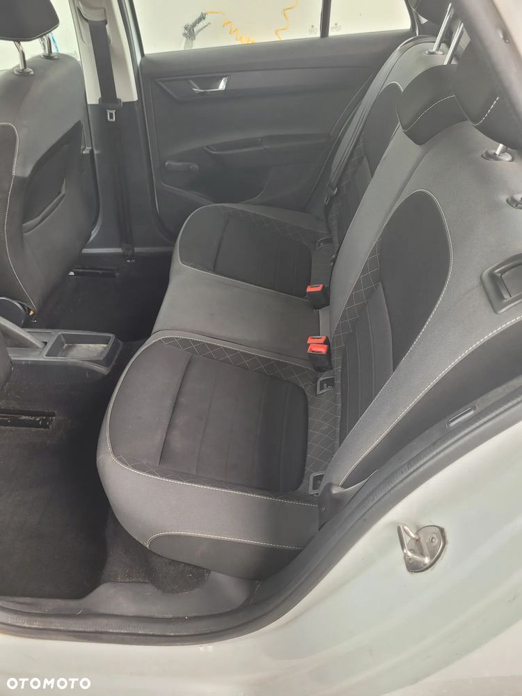 Skoda Fabia 1.0 Ambition - 7