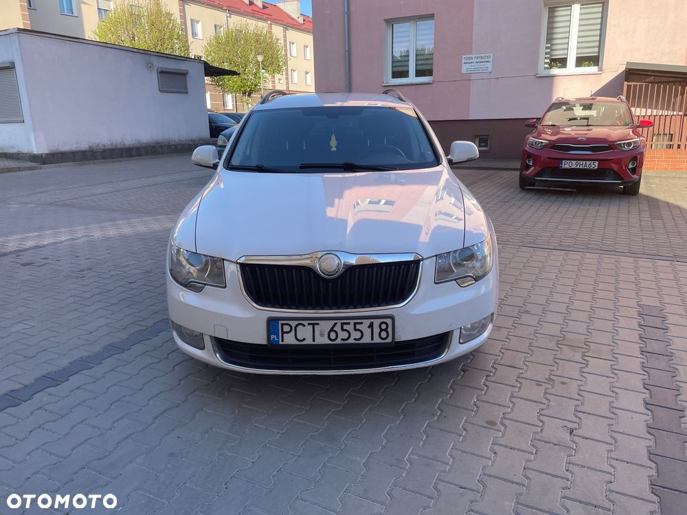 Skoda Superb 2.0 TDI Elegance - 3