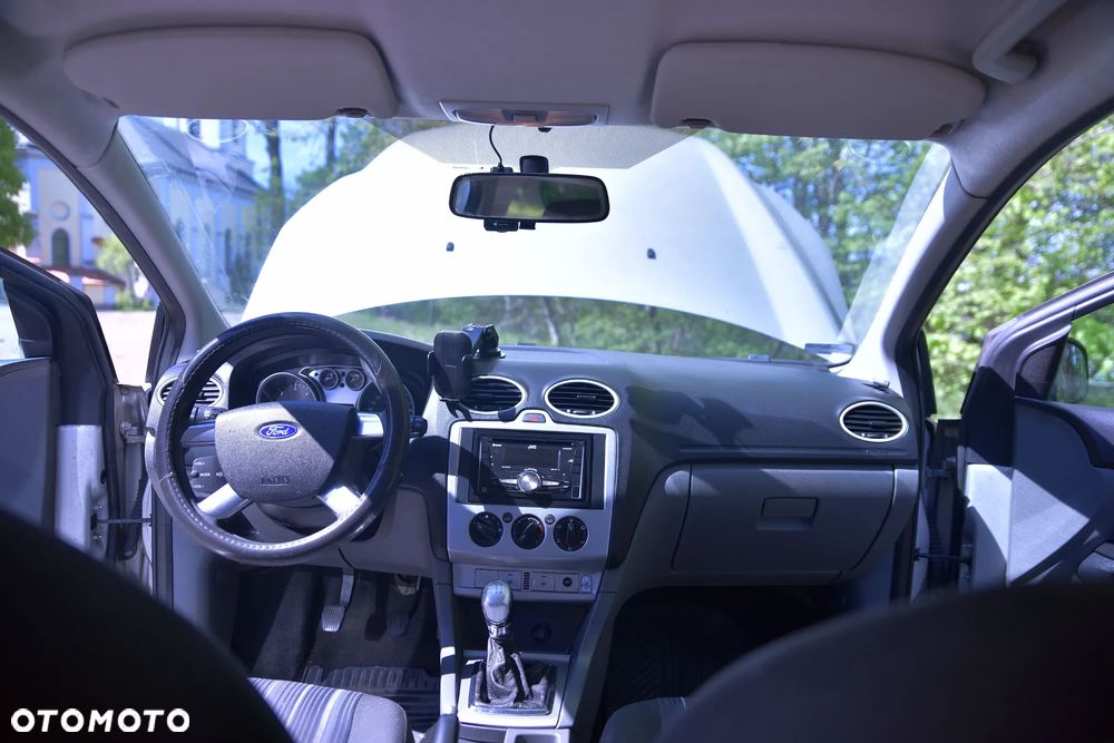 Ford Focus 1.6 TDCi Trend - 12