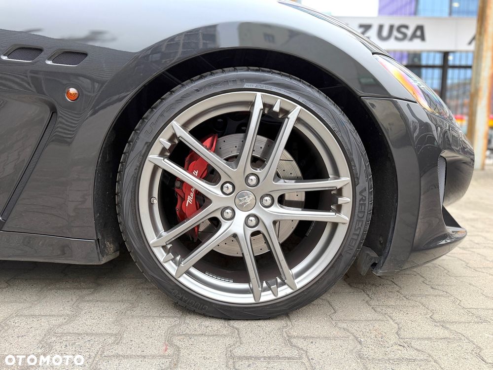 Maserati GranTurismo MC Stradale - 40