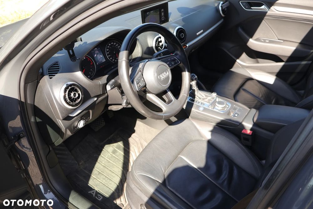 Audi A3 Limousine 40 TFSI Quattro S tronic - 18