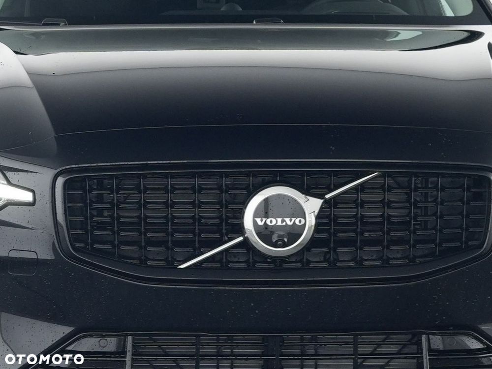 Volvo V60 B4 B DKG Ultra Dark - 4