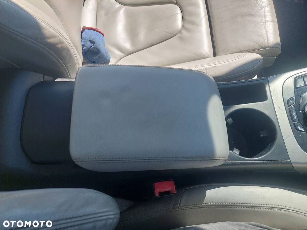 TUNEL ŚRODKOWY PODŁOKIETNIK AUDI A5 8T JASNY SKÓRA CUPHOLDER - 1